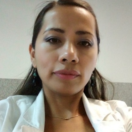 Dra. Elizabeth Ramírez Sánchez — Ginecóloga y Obstetra en Querétaro